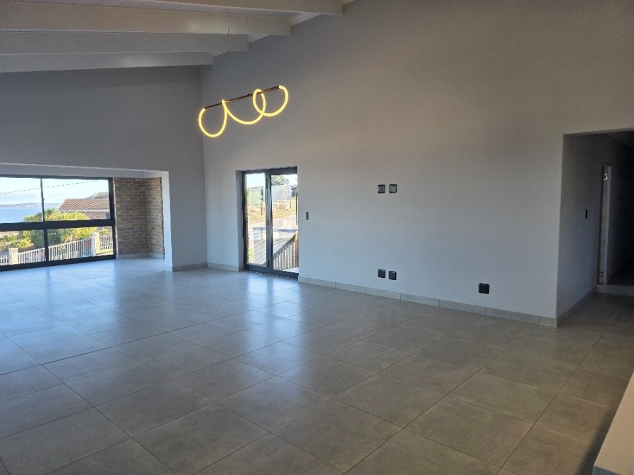 3 Bedroom Property for Sale in Dana Bay Western Cape